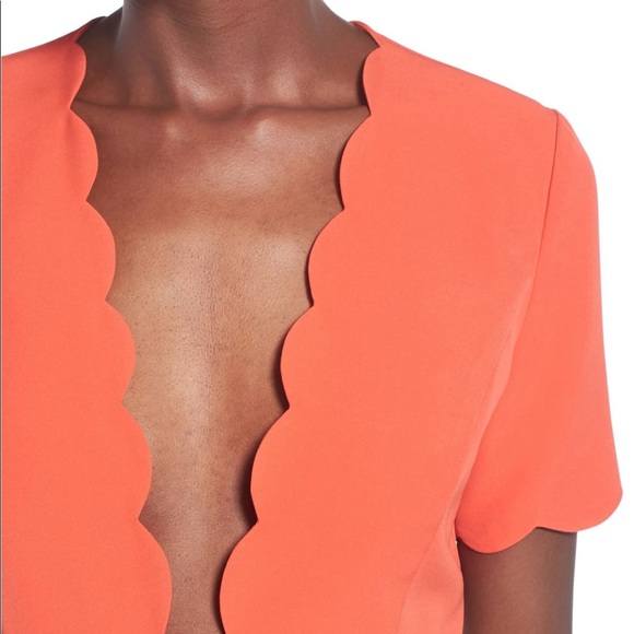 STOREE Scalloped Plunging Romper - Picture 2 of 6